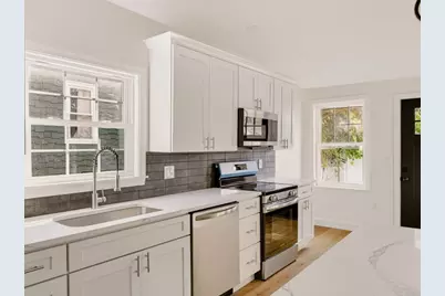 11 Nevada Ave, Malden, MA 02148 - Photo 9