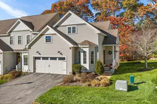 29 Garett Way, Holliston, MA 01746 - Photo 1