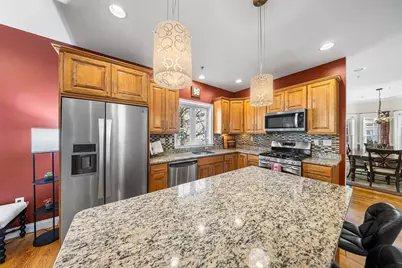 29 Garett Way #29, Holliston, MA 01746 - Photo 3