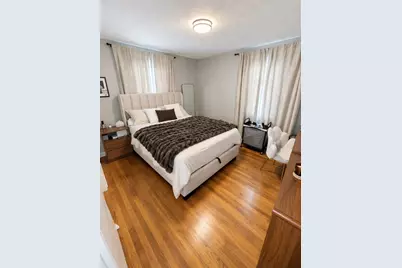 207 Overland St, Springfield, MA 01118 - Photo 15