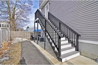186 Bradford #B, Everett, MA 02149 - Photo 23
