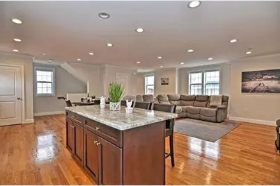 186 Bradford #B, Everett, MA 02149 - Photo 3