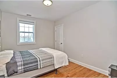 186 Bradford #B, Everett, MA 02149 - Photo 11