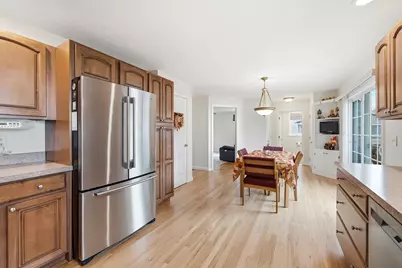 10 March St, Billerica, MA 01821 - Photo 5