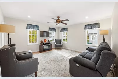 10 March St, Billerica, MA 01821 - Photo 11