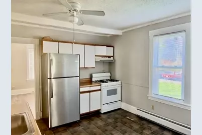 35 Fisher Ave, East Longmeadow, MA 01028 - Photo 3