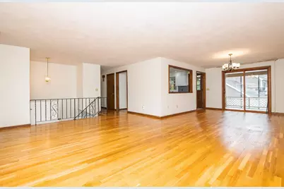 31 Towne Crest Drive, Stoneham, MA 02180 - Photo 7