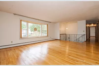 31 Towne Crest Drive, Stoneham, MA 02180 - Photo 9