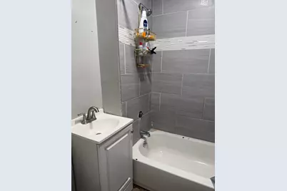 26-28 Saint James Cir, Springfield, MA 01104 - Photo 7