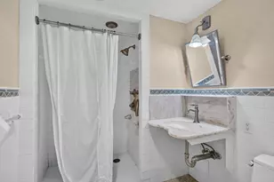 41 Centre St, Brookline, MA 02446 - Photo 17