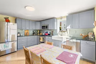 85 Franklin St, Boston, MA 02134 - Photo 9