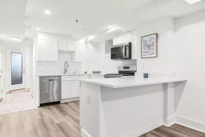 40 - 42 Highland Ave #UNIT 8, Somerville, MA 02143 - Photo 23