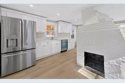 668 Main St, Leominster, MA 01453 - Photo 9