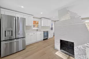 668 Main St, Leominster, MA 01453 - Photo 9