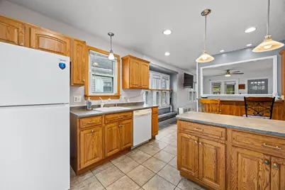 95 Alvin St, Springfield, MA 01104 - Photo 9
