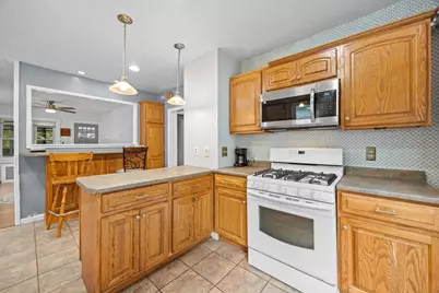 95 Alvin St, Springfield, MA 01104 - Photo 11