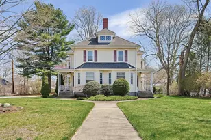 319 Central Ave, Seekonk, MA 02771 - Photo 1