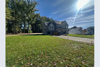 162 Pond St, Tewksbury, MA 01876 - Photo 3