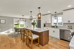 42 East St, Granby, MA 01033 - Photo 17