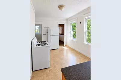 361 Washington St #2, Somerville, MA 02143 - Photo 11
