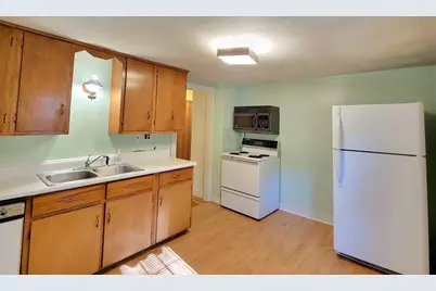 103 Elm Street, Leominster, MA 01453 - Photo 5