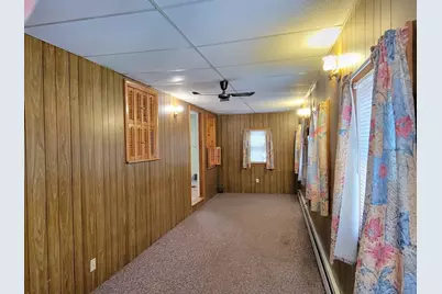 103 Elm Street, Leominster, MA 01453 - Photo 17