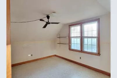 103 Elm Street, Leominster, MA 01453 - Photo 25