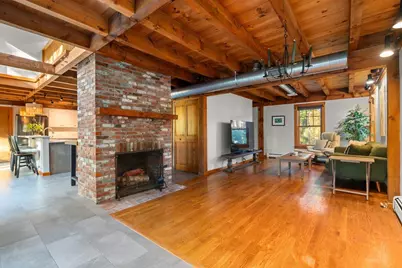 1738 West St, Stoughton, MA 02072 - Photo 5