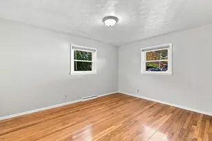 1239 Salem St, Malden, MA 02148 - Photo 15