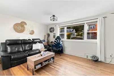 1239 Salem St, Malden, MA 02148 - Photo 23