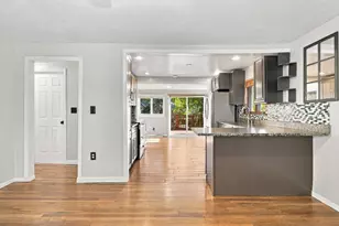 1239 Salem St, Malden, MA 02148 - Photo 7