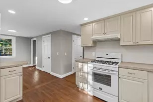 100 Grove St, Norwell, MA 02061 - Photo 7