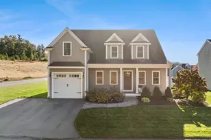 19 Eagle Dr, Kingston, MA 02364 - Photo 1