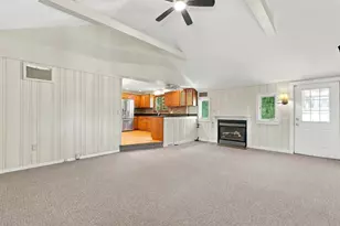 52 Dorwin Dr, West Springfield, MA 01089 - Photo 5