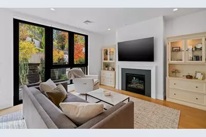 100 Linden Street #109, Wellesley, MA 02482 - Photo 3