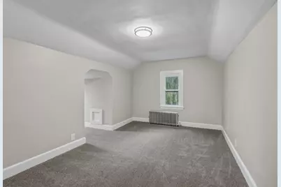 841 Chicopee St, Chicopee, MA 01013 - Photo 15