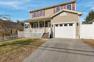 54 Agnes St, Springfield, MA 01118 - Photo 1