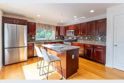 245 America #21d, Ashland, MA 01721 - Photo 5