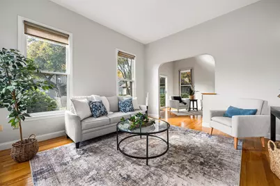 47 Moraine St #47, Belmont, MA 02478 - Photo 3