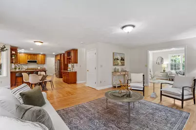 594 Boxford Street, North Andover, MA 01845 - Photo 9