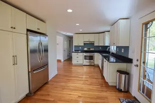 26 Cedar St, Hopkinton, MA 01748 - Photo 9