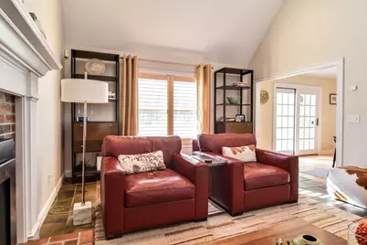 720 Salem End Road, Framingham, MA 01702 - Photo 9