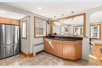 198 South Rd, Bedford, MA 01730 - Photo 11