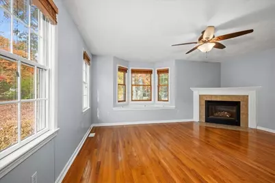16 Wildflower Dr, Sutton, MA 01590 - Photo 13