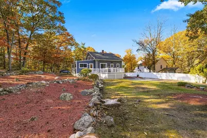 9 Burnham Street, Wilmington, MA 01887 - Photo 5