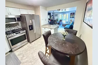 88 Beacon St #11, Lawrence, MA 01843 - Photo 7