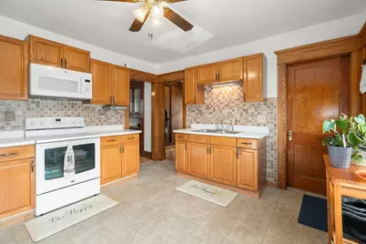 13 Sitnik Ave, Chicopee, MA 01013 - Photo 9