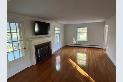 9 Alcott Rd, Lexington, MA 02420 - Photo 9