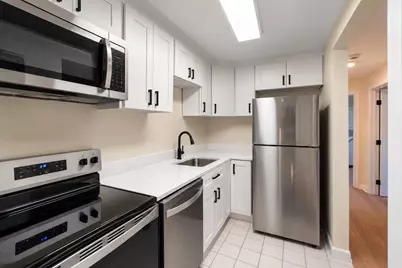 65 Fountain Ln #2, Weymouth, MA 02190 - Photo 3