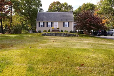 559 Chestnut St, Franklin, MA 02038 - Photo 27